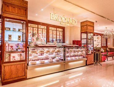Brodard- nơi hương vị là một phần di sản của Sài Gòn_5ec0adaf2f635.jpeg