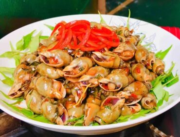 Ốc cà na xào me, thực phẩm sạch