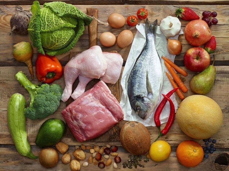 Các nhóm thực phẩm tự nhiên tốt cho sức khỏe mà bạn không nên bỏ qua
